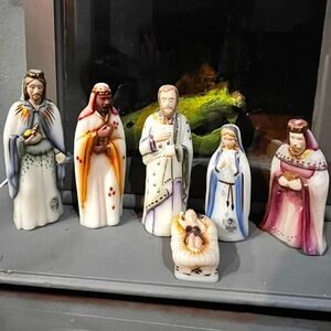Fenton Vintage Hand Painted Glass 6-Pc Nativity Scene, 3 'First Edition' Wisemen